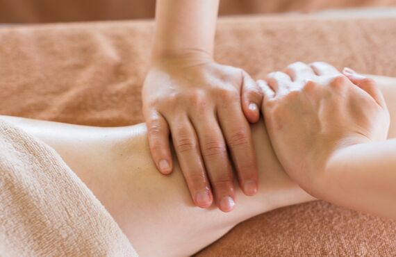 天満のあるエステサロンでは脚のお悩みも含め丁寧にお話をお伺いいたします